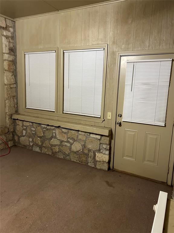 303 S Hwy 270 Property Photo 22