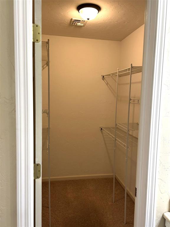 303 S Hwy 270 Property Photo 24