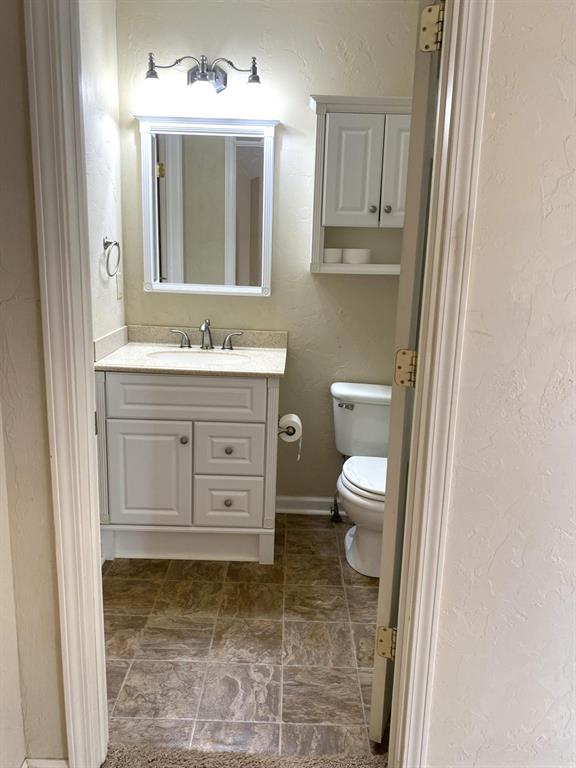 303 S Hwy 270 Property Photo 25