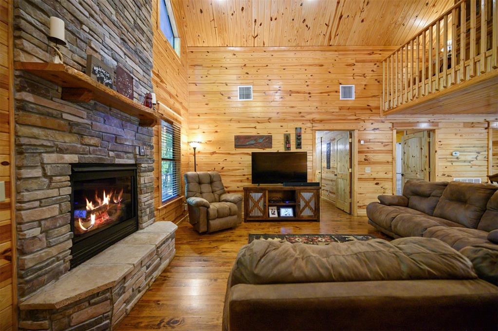 369 Timber Creek Trail Property Photo 5