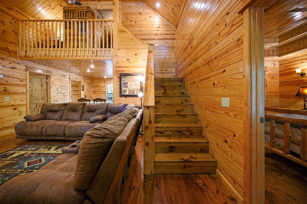 369 Timber Creek Trail Property Photo 8