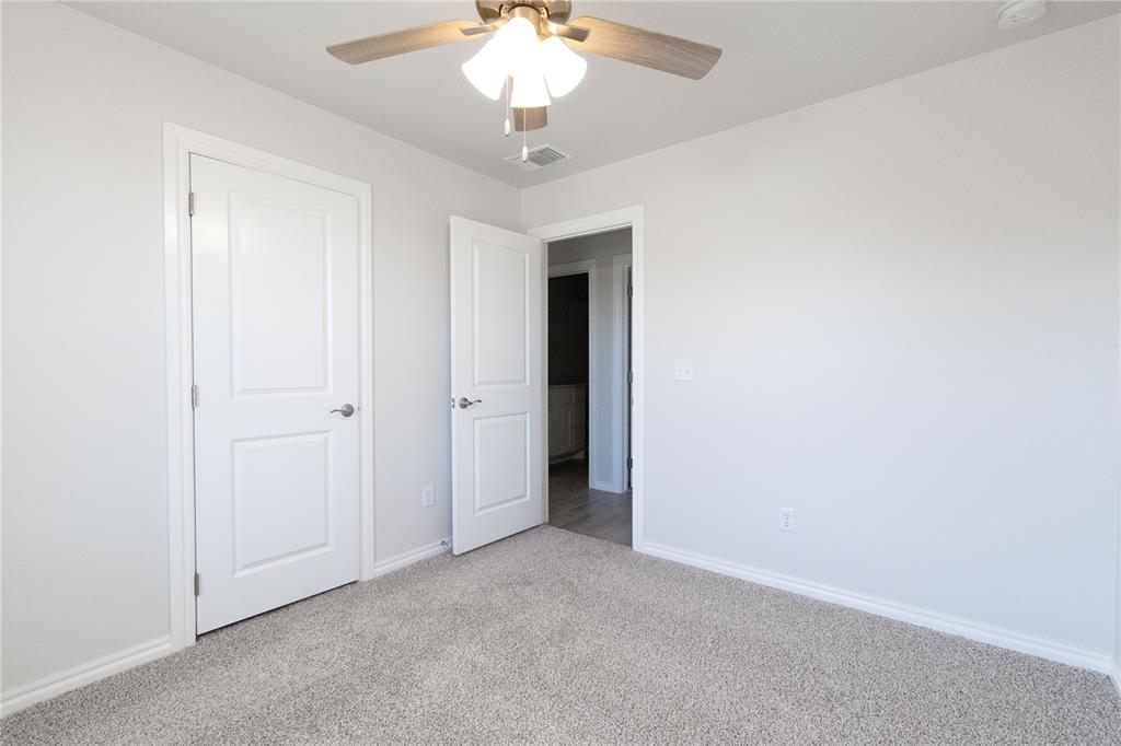 3833 Lynne Avenue Property Photo 20