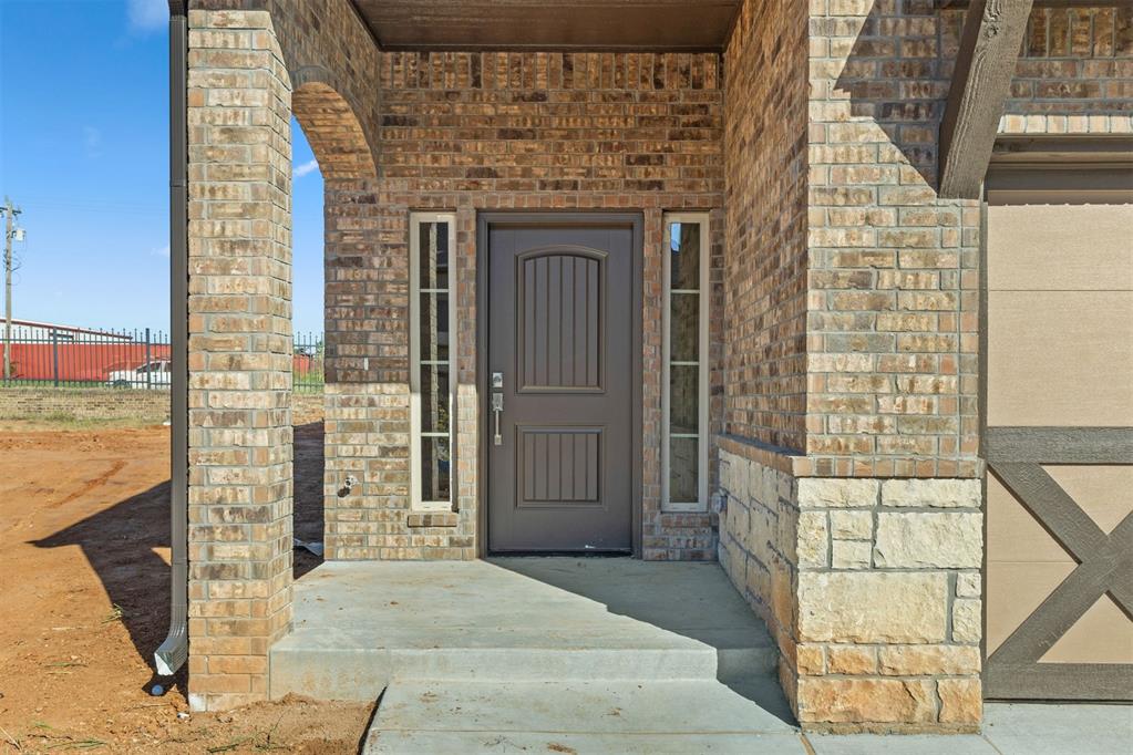 4708 Stelens Court Property Photo 2