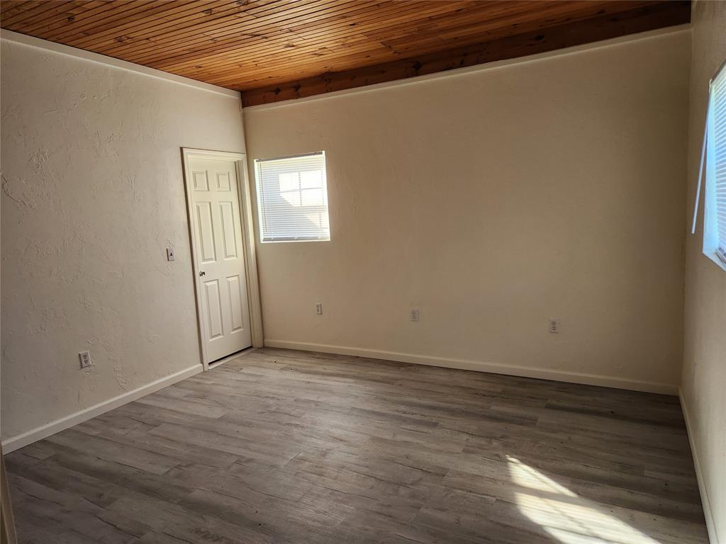 37778 Cherry Hill Road Property Photo 8