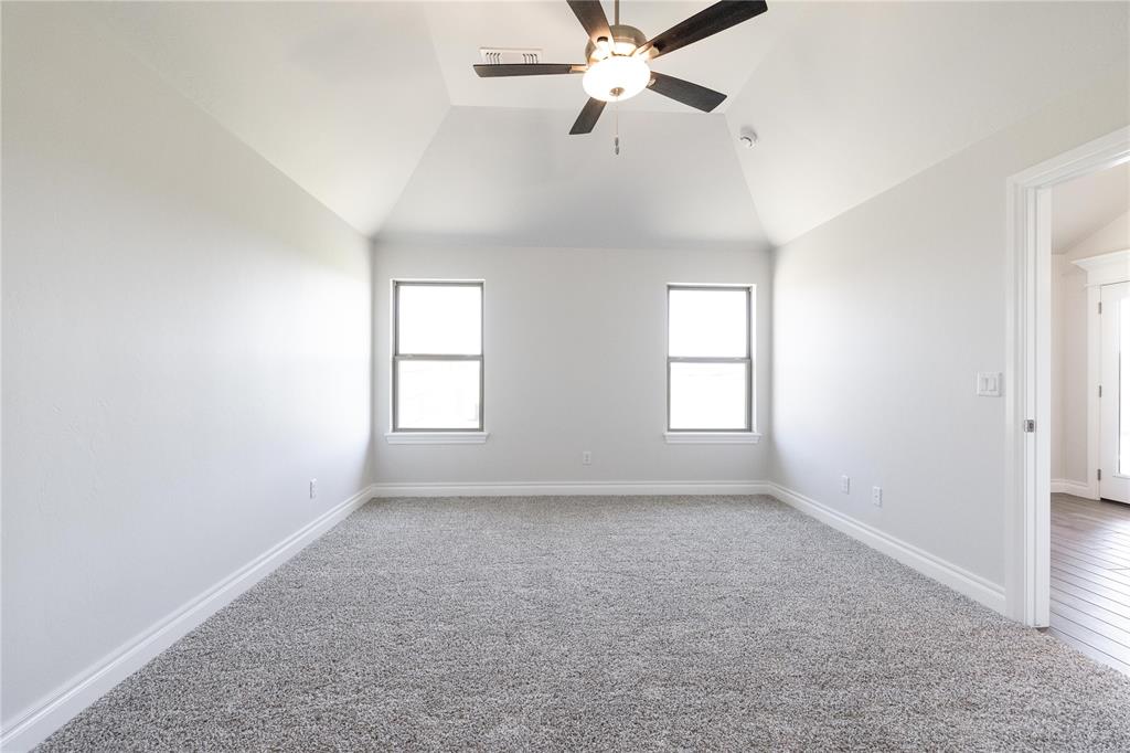 16116 Coneflower Drive Property Photo 9