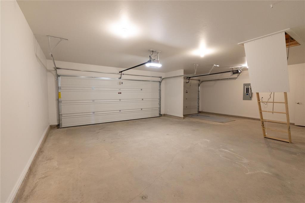 16116 Coneflower Drive Property Photo 22