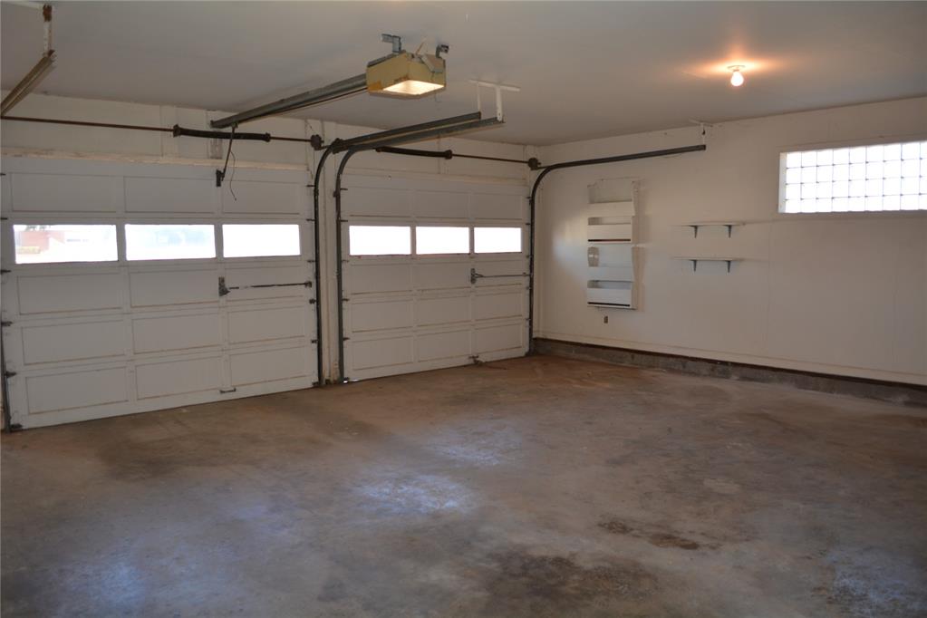 701 S Carnegie Property Photo 3
