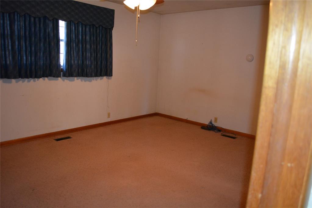 701 S Carnegie Property Photo 8
