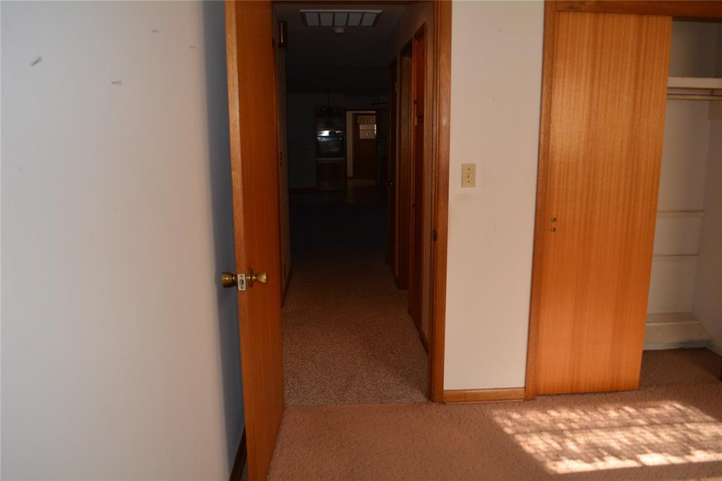 701 S Carnegie Property Photo 21