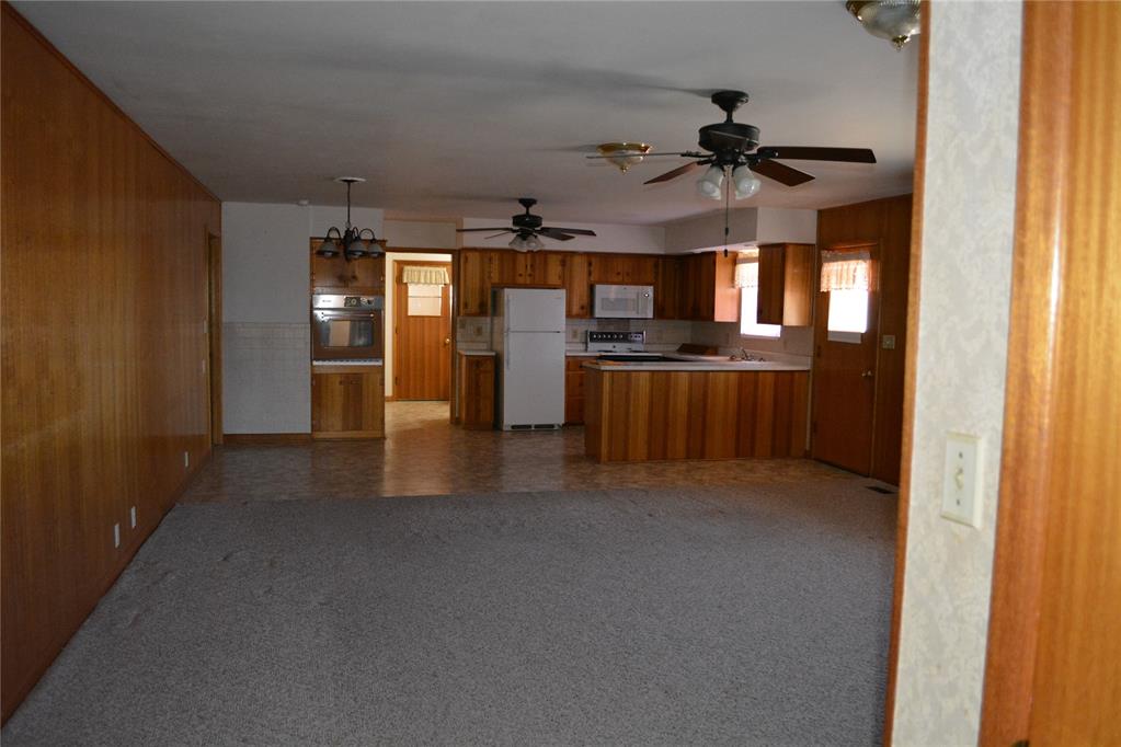701 S Carnegie Property Photo 22