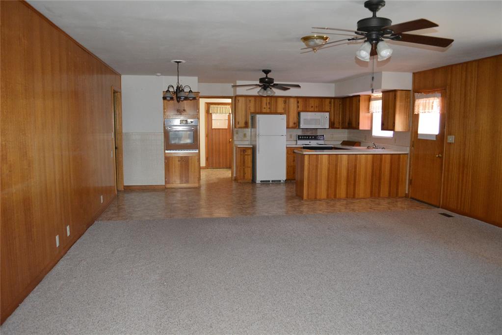 701 S Carnegie Property Photo 23