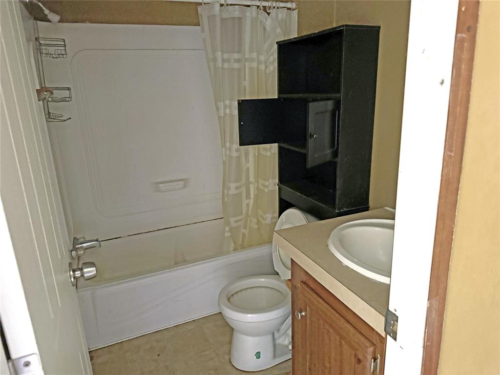 9272 W County Road 3410 Road Property Photo 11