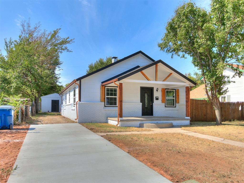 1316 S Jensen Avenue Property Photo 3