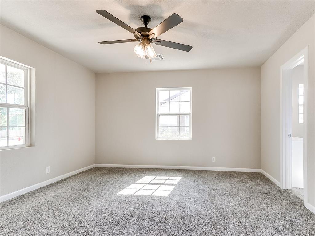 1316 S Jensen Avenue Property Photo 12