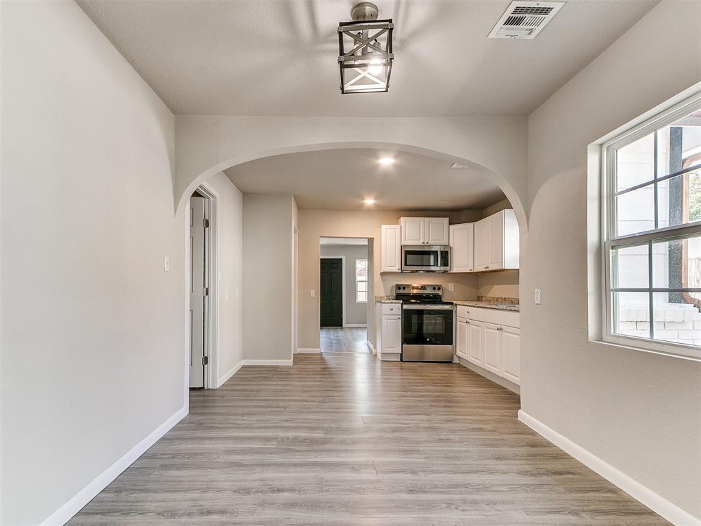 1316 S Jensen Avenue Property Photo 27