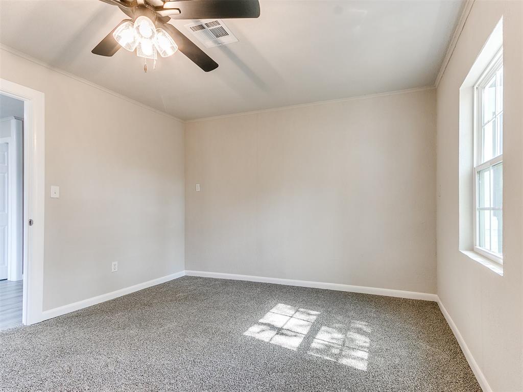 1316 S Jensen Avenue Property Photo 45