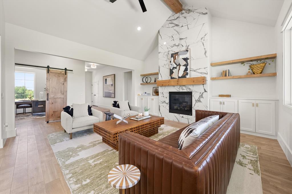 4381 Raymond Lane Property Photo 11