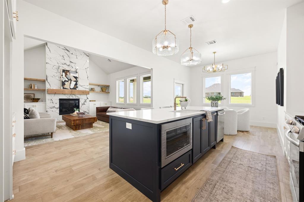 4381 Raymond Lane Property Photo 18