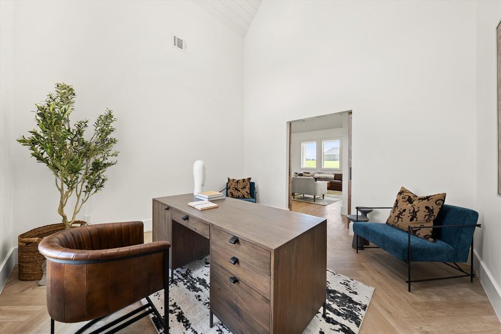 4381 Raymond Lane Property Photo 27