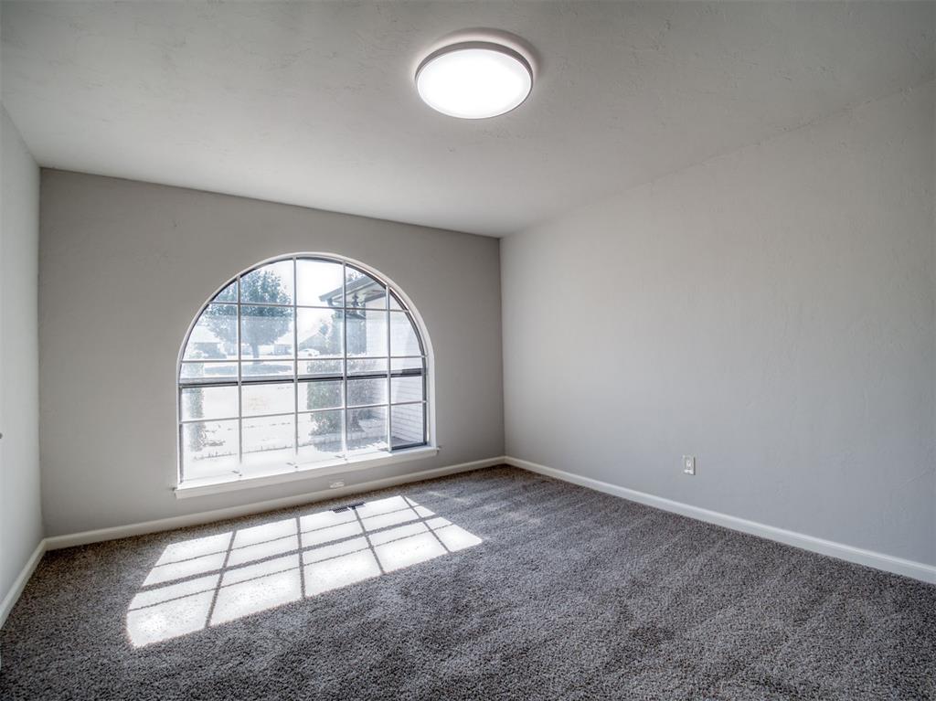 2502 Ridgecrest Drive Property Photo 20
