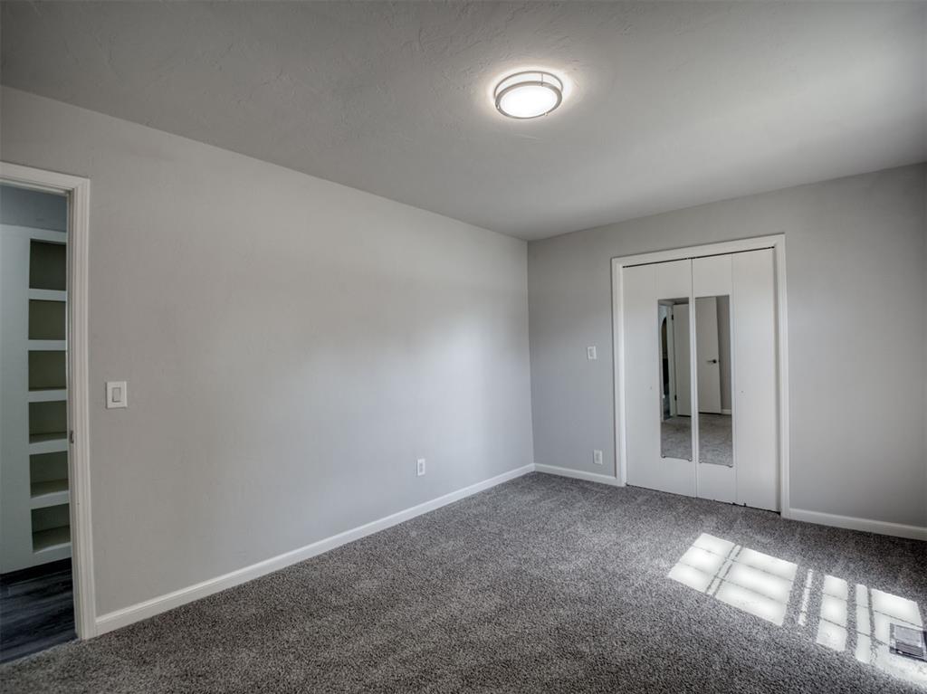 2502 Ridgecrest Drive Property Photo 27