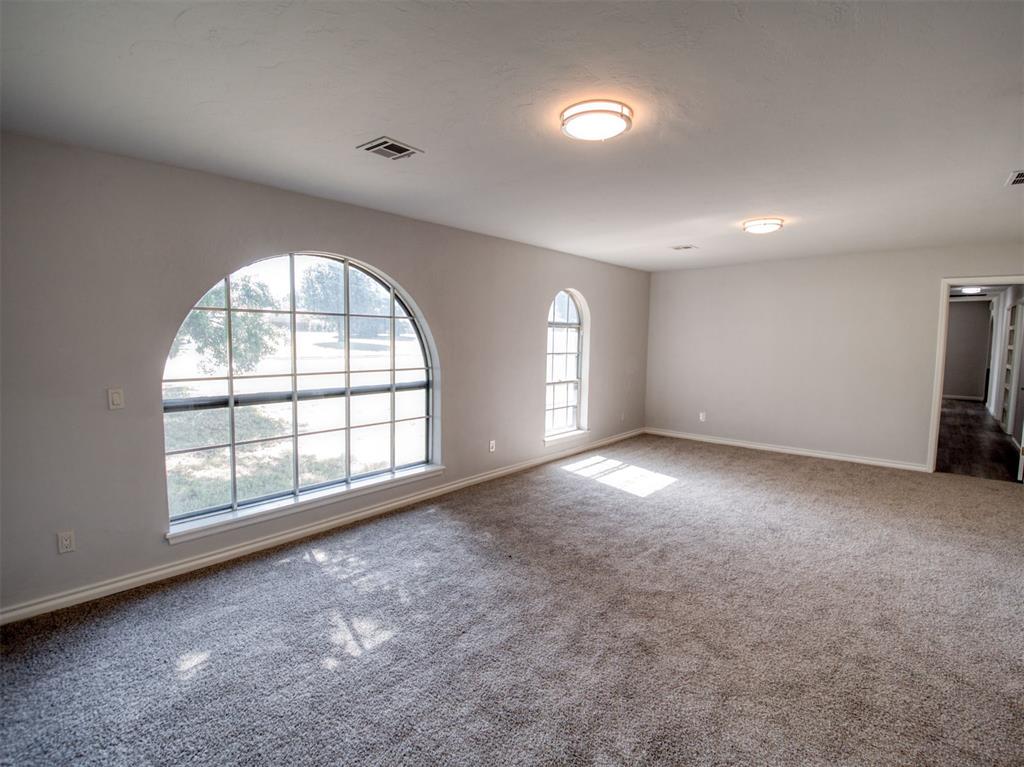2502 Ridgecrest Drive Property Photo 29