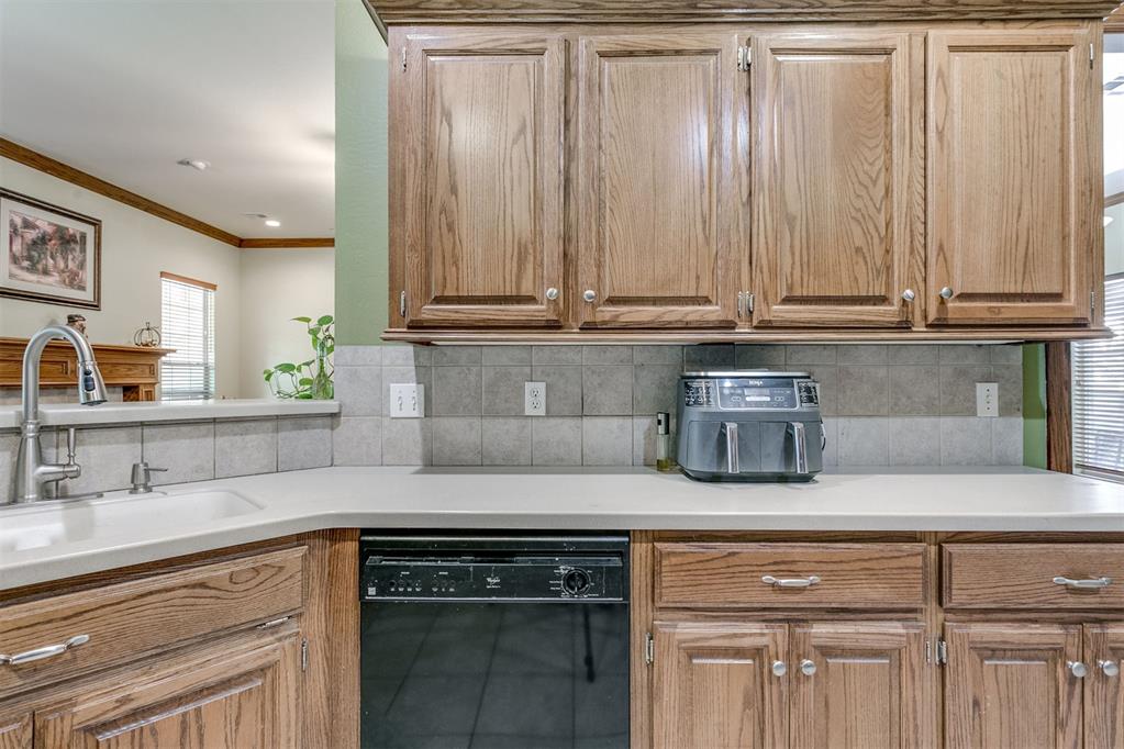 409 Dover Road Property Photo 21