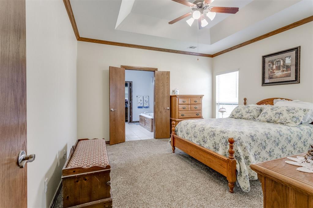 409 Dover Road Property Photo 37