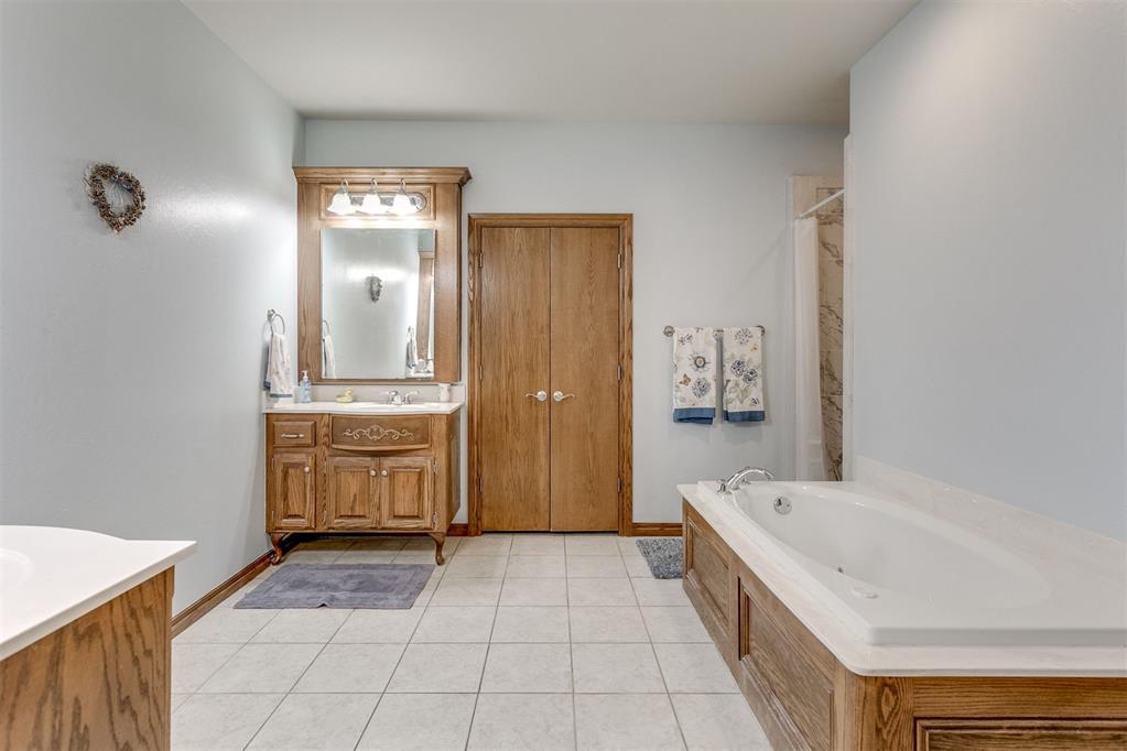409 Dover Road Property Photo 41