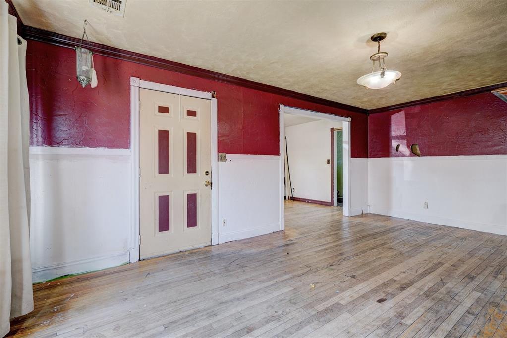 1413 Reding Drive Property Photo 8