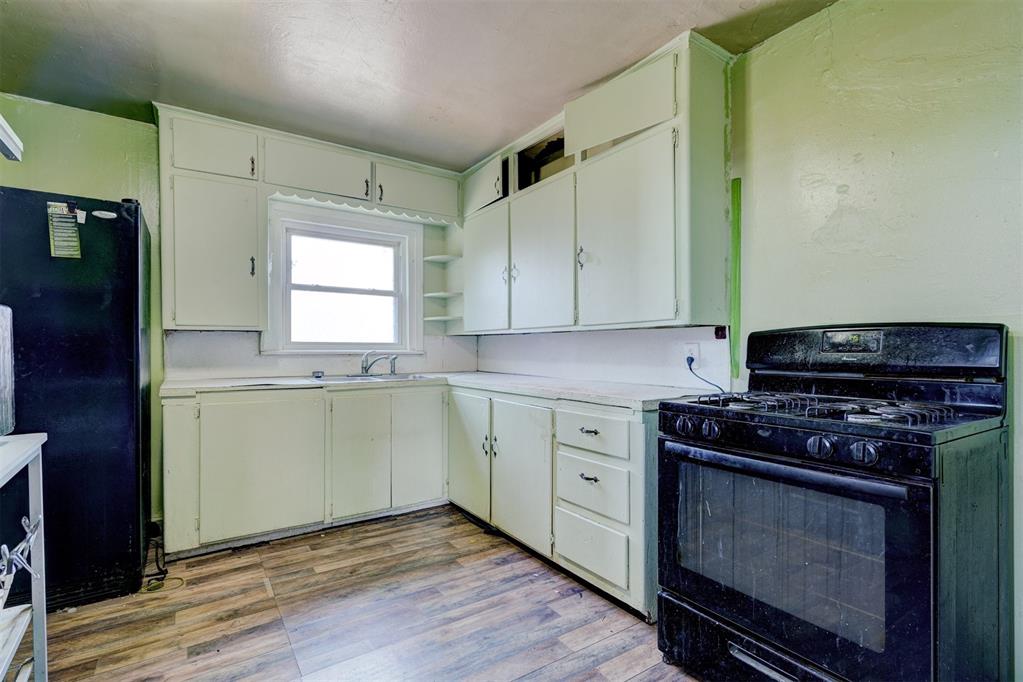 1413 Reding Drive Property Photo 11