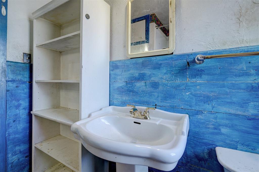 1413 Reding Drive Property Photo 17