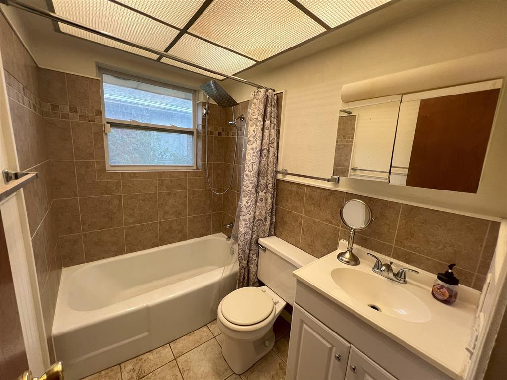 6501 Cherokee Drive Property Photo 2