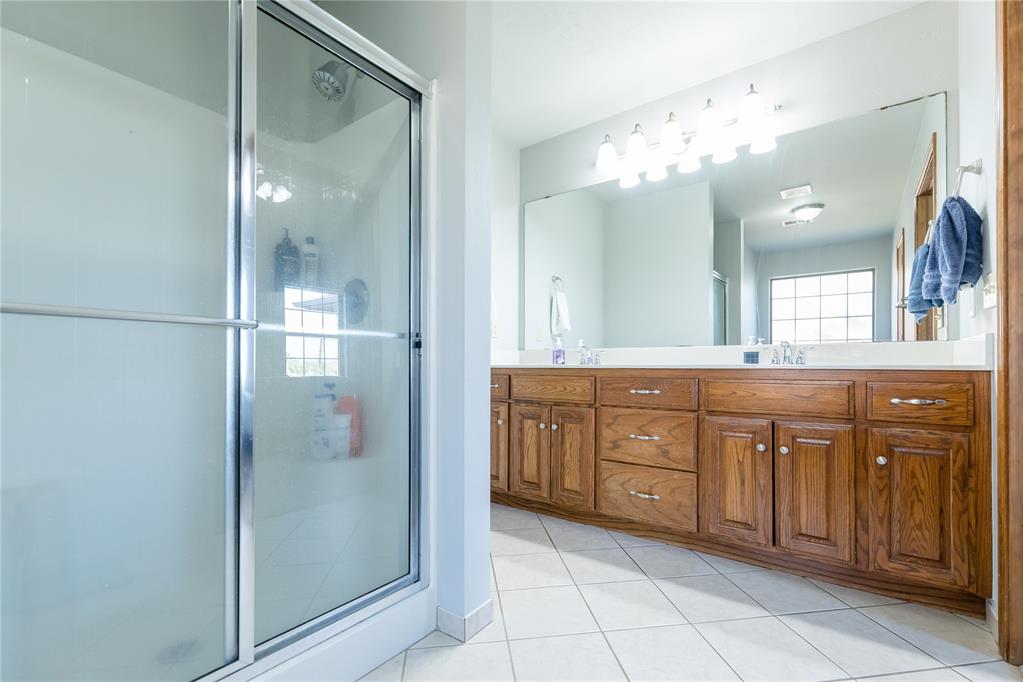 9313 Crooked Creek Lane Property Photo 10