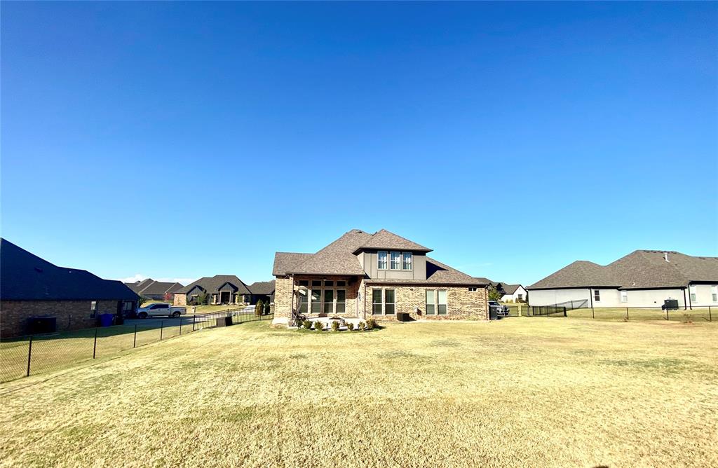 920 Villaverde Drive Property Photo 43