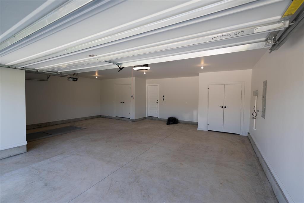 14001 Birch Lane Property Photo 28