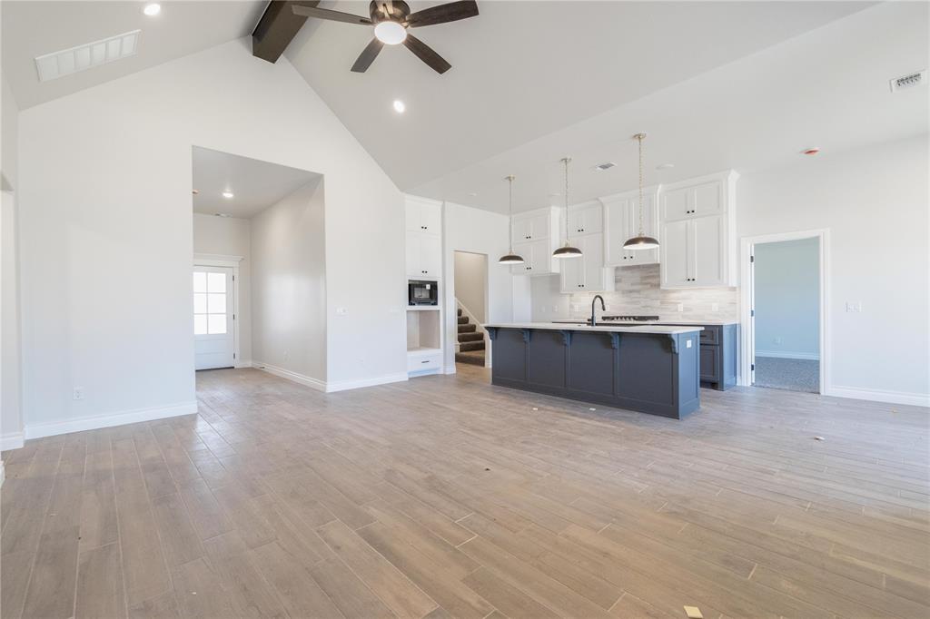 3001 Crossover Court Property Photo 3