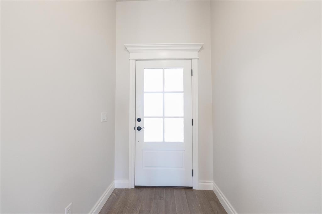 3001 Crossover Court Property Photo 21