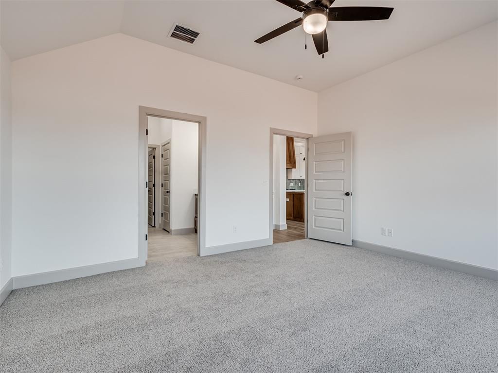2801 Juneberry Lane Property Photo 17
