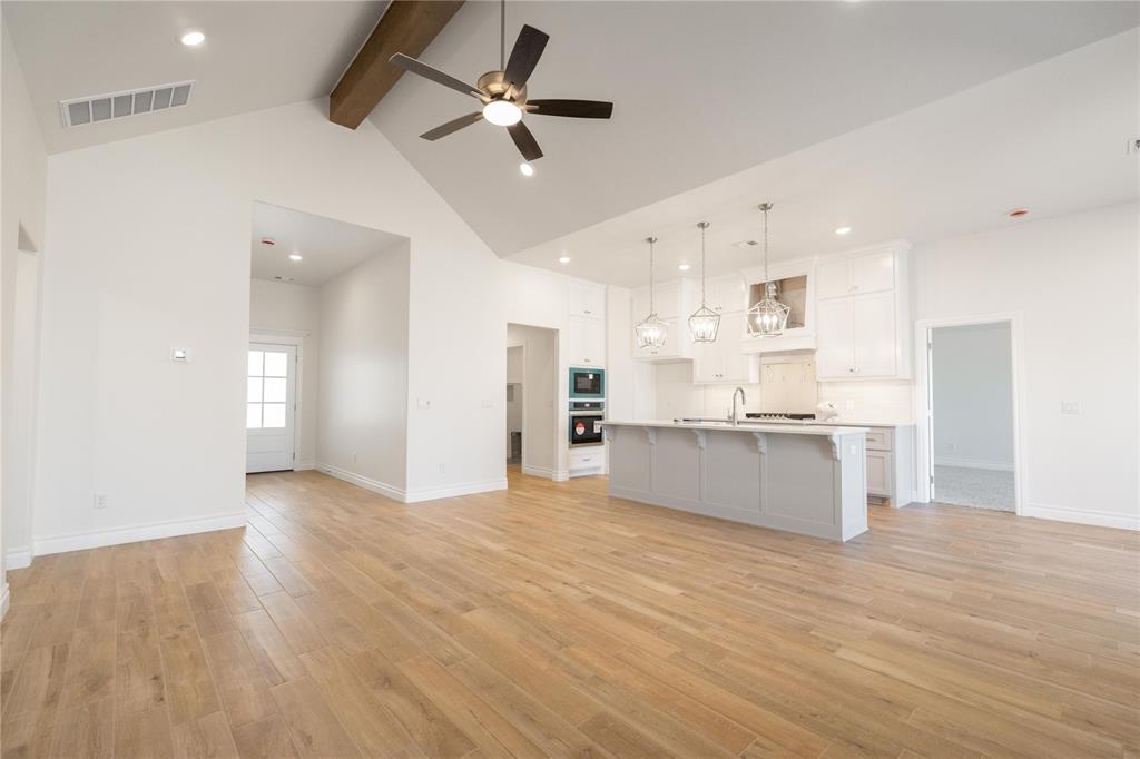 1813 Taines Turn Property Photo 4