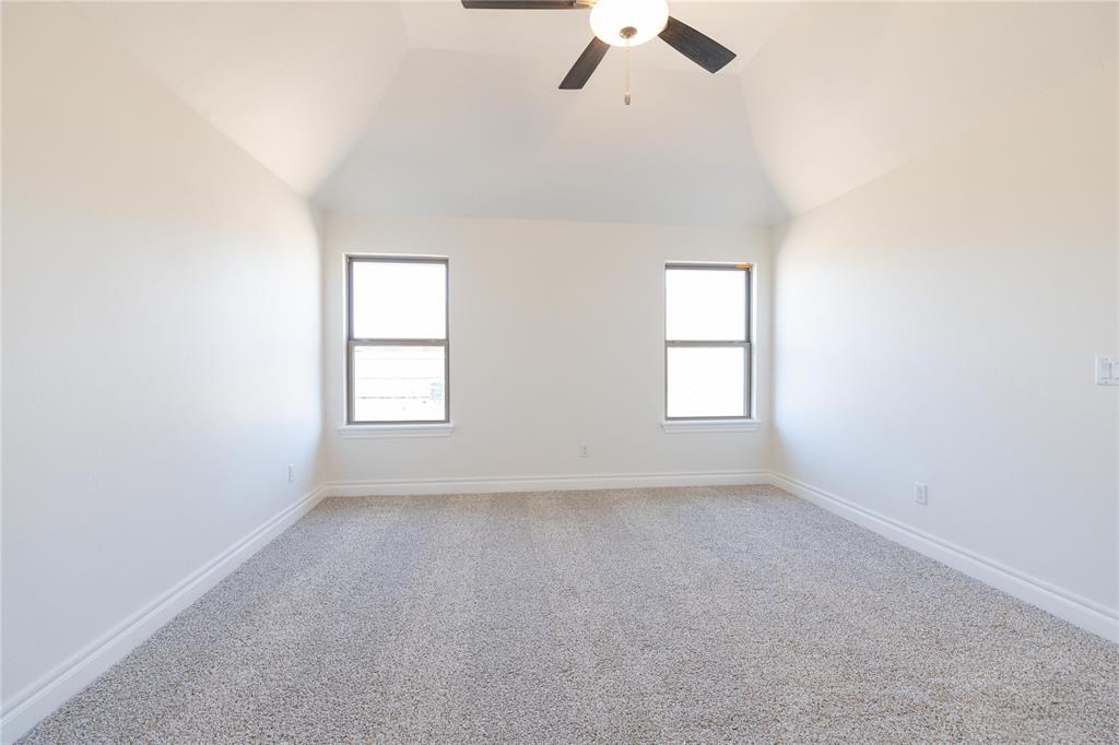 1813 Taines Turn Property Photo 11