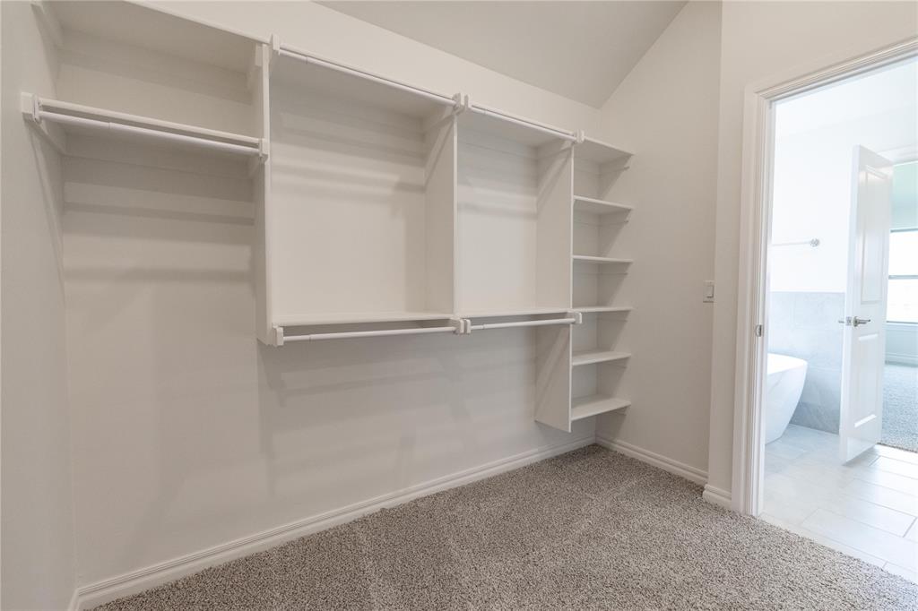 1813 Taines Turn Property Photo 13