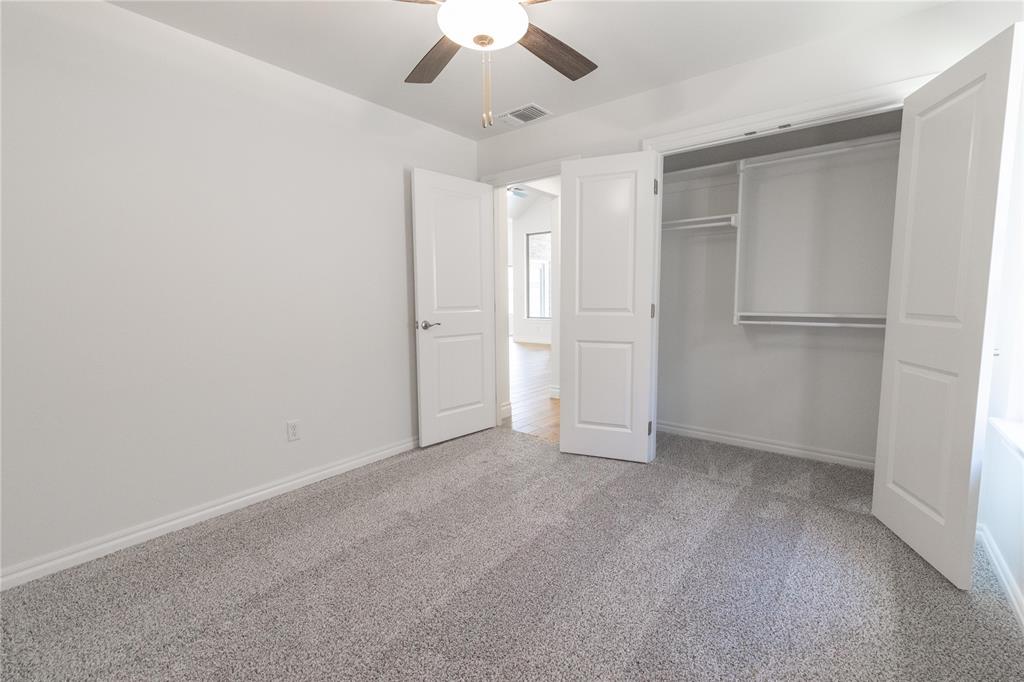 1813 Taines Turn Property Photo 16