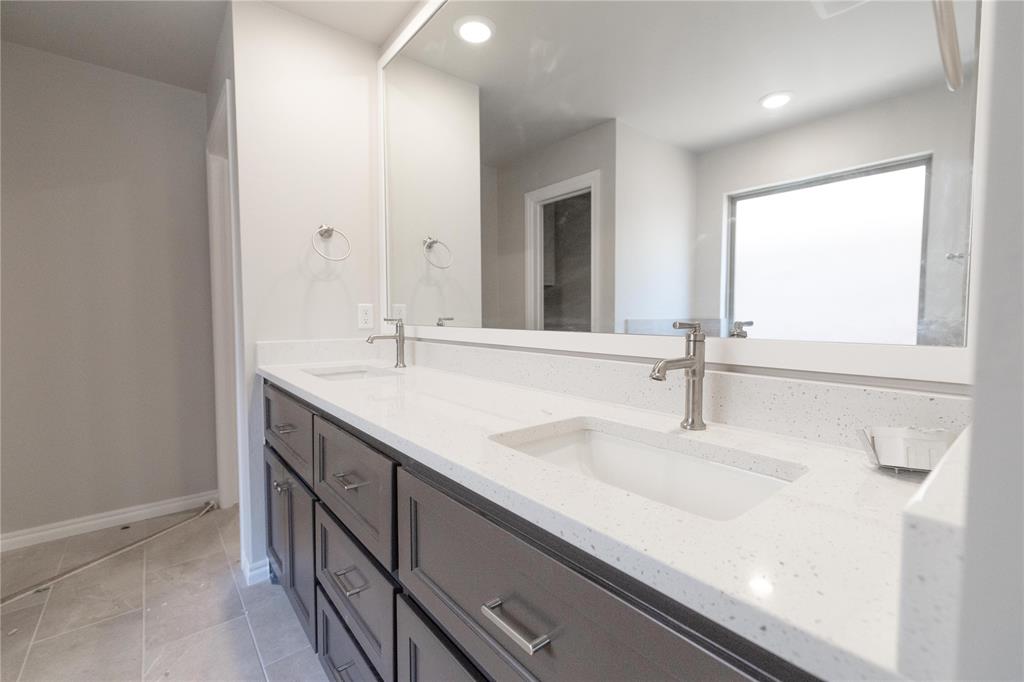 1809 Taines Turn Property Photo 11