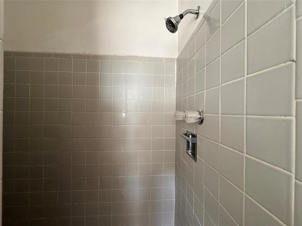 404 W Chickasaw Trail A Property Photo 15