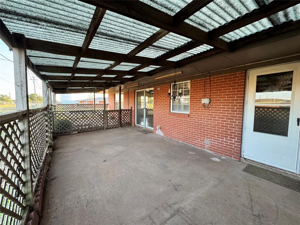 404 W Chickasaw Trail A Property Photo 45