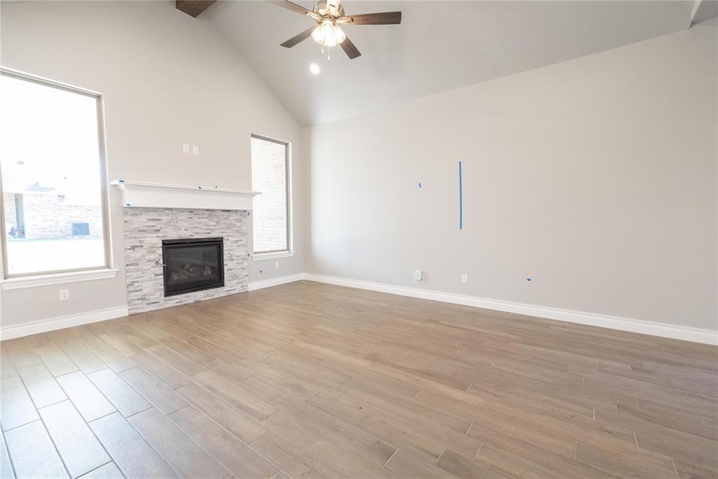 16025 Coneflower Drive Property Photo 8
