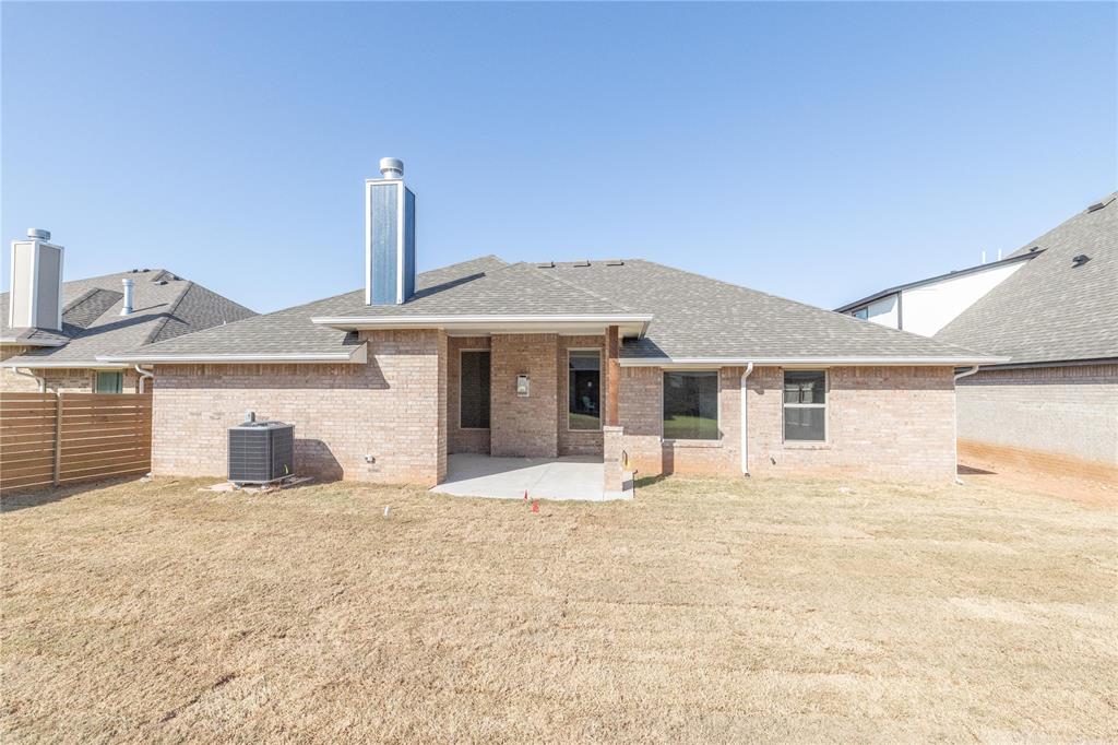16025 Coneflower Drive Property Photo 24