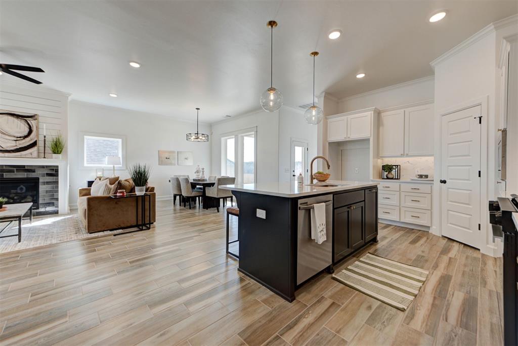 6208 Frankie Lynn Lane Property Photo 11
