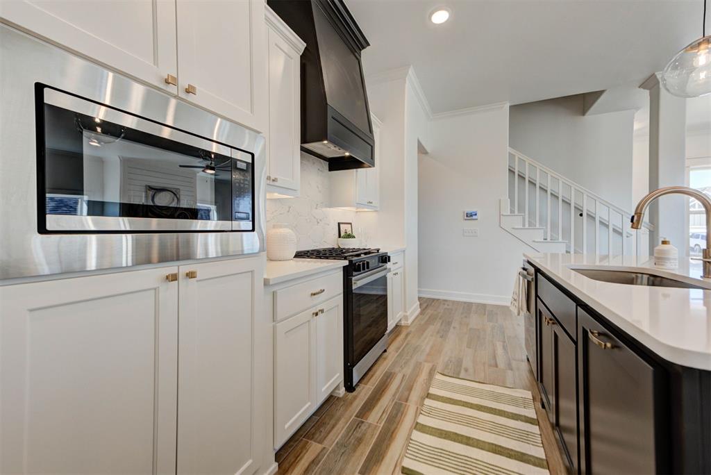 6208 Frankie Lynn Lane Property Photo 14